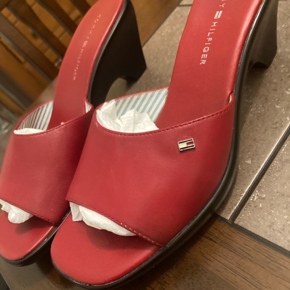 Tommy Hilfiger Shoes - Tommy HilFiger Red Shoes